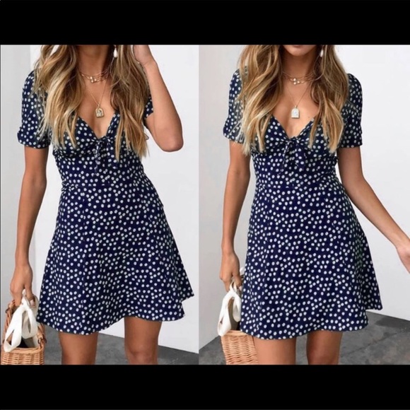 So cute blue dress with white flowers NWT - Picture 3 of 14